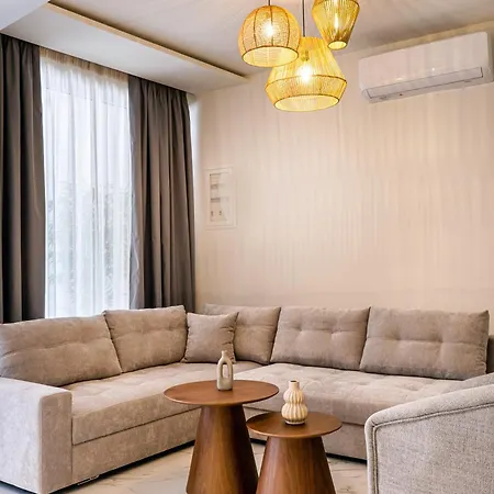 Aparthotel Avento Lux