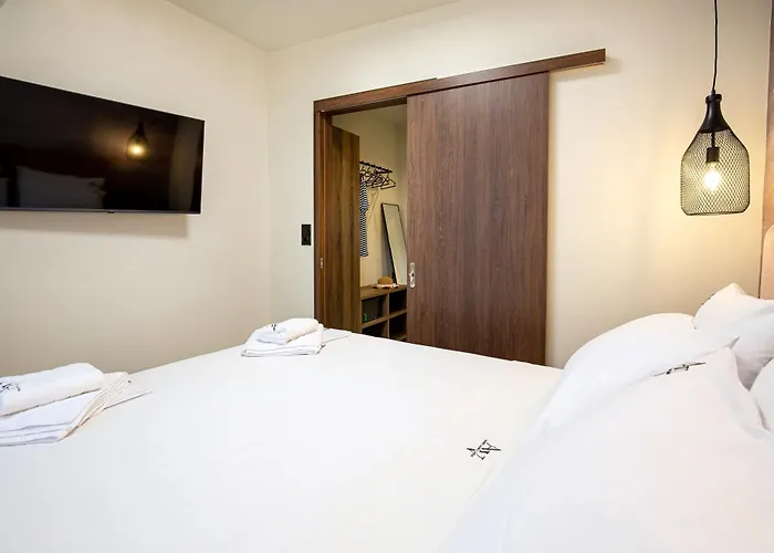 Avento Lux 4* Ποτός