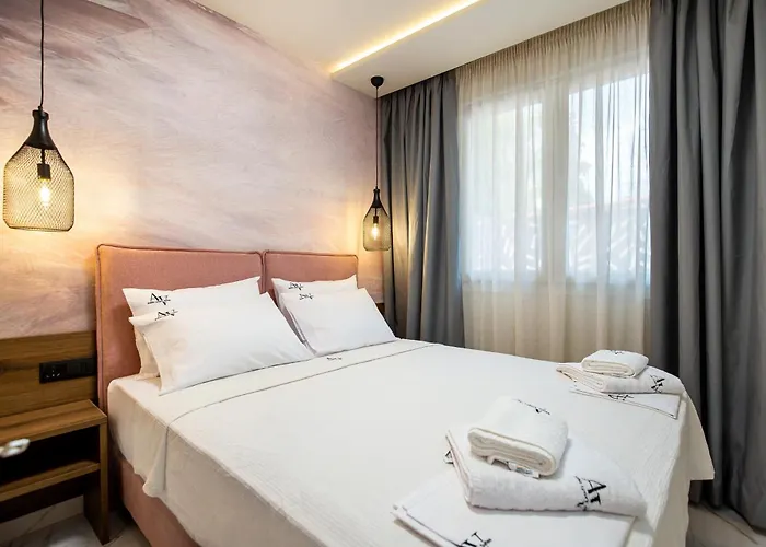 Ξενοδοχείο με διαμερίσματα Avento Lux Ποτός