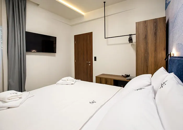 Ξενοδοχείο με διαμερίσματα Avento Lux