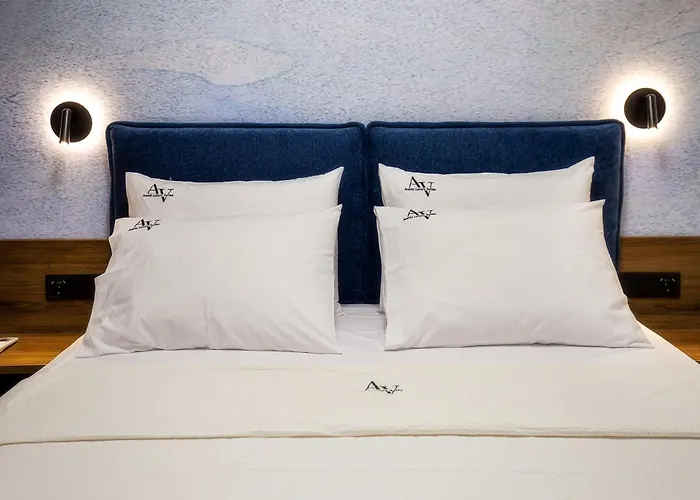 Ξενοδοχείο με διαμερίσματα Avento Lux Ποτός