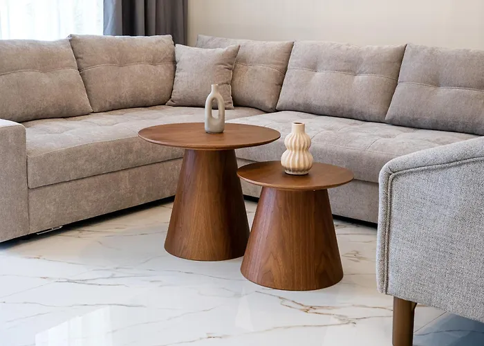 Ξενοδοχείο με διαμερίσματα Avento Lux Ποτός